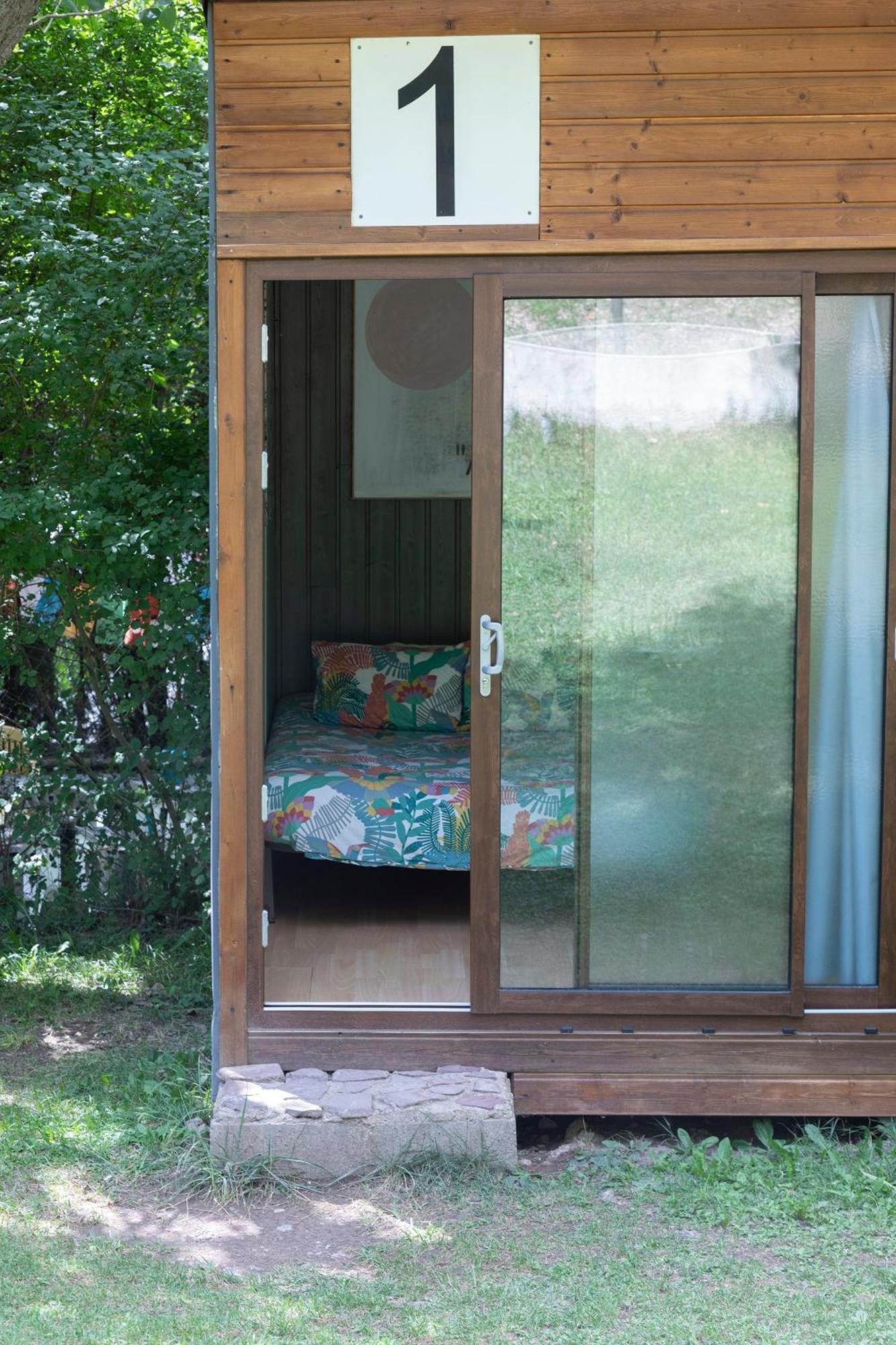 Camping Alta Ribagorca 厄尔·彭特·德·苏尔特 外观 照片